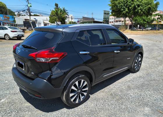 NISSAN KICKS 1.6 16V FLEXSTART SL 4P XTRONIC NISSAN KICKS 1.6 16V FLEXSTART SL 4P XTRONIC